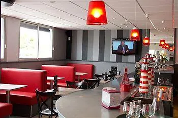 Du Relais 2*