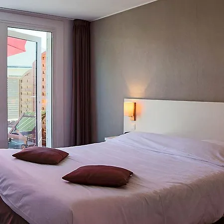 Du Relais فندق