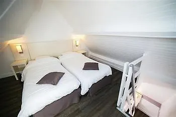 Du Relais فندق كيبِرو