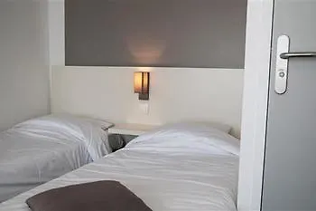Du Relais 2* كيبِرو